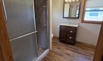 418 N Lloyd St, Aberdeen, SD 57401