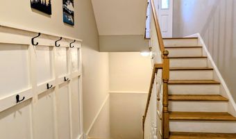15 Old Oak Dr 15, Brookfield, CT 06804
