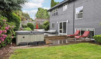 15900 SW BRECCIA Dr, Beaverton, OR 97007