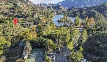 2374 Laguna Circle Rd, Agoura Hills, CA 91301