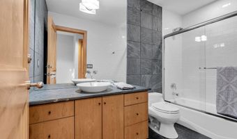 18 Belvidere Rd, Atlantic Highlands, NJ 07716