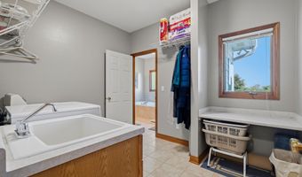 32025 Old Portland Rd, Adel, IA 50003