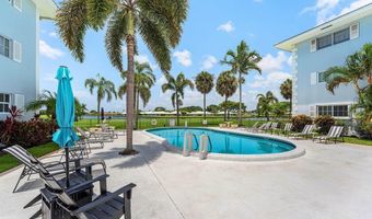 157 Atlantis Blvd 301, Atlantis, FL 33462