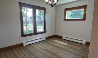 711 Clausen Ave, Albert Lea, MN 56007