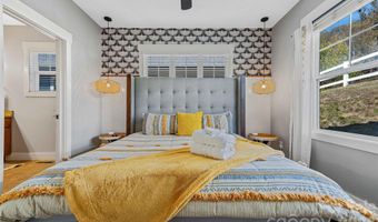 31 Byrdcliffe Ln, Asheville, NC 28805