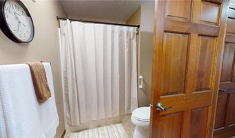 909 Luther Pl 117, Albert Lea, MN 56007