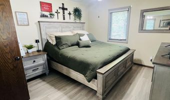 622 NE 23rd Ave, Aberdeen, SD 57401