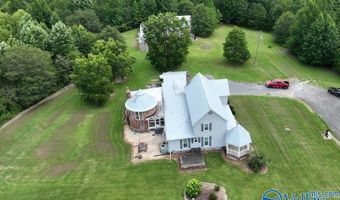 271 Myles St, Albertville, AL 35951