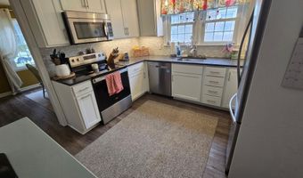 604 8th St SW, Austin, MN 55912