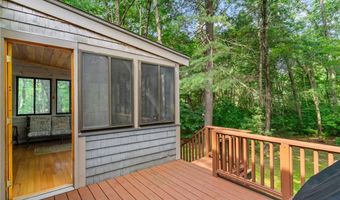 105 Newell Dr, Cumberland, RI 02864