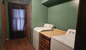 303 S Central Ave, Allerton, IA 50008
