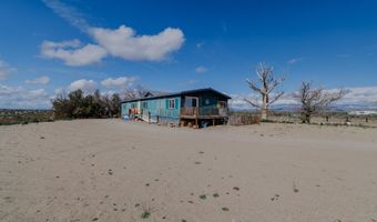 6877 Victor Dr, Fallon, NV 89406