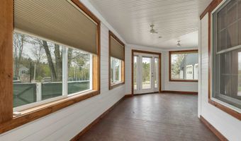 40 Dunbarton Center Rd, Bow, NH 03304