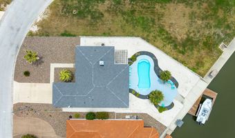 1074 S BAY St, Aransas Pass, TX 78336