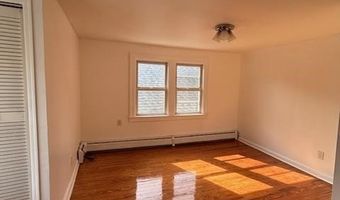 126 W 31ST St, Bayonne, NJ 07002