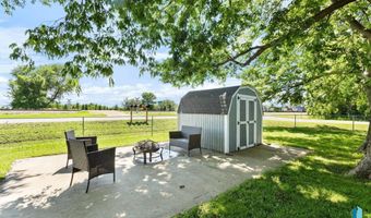 302 Front St, Aurora, SD 57002
