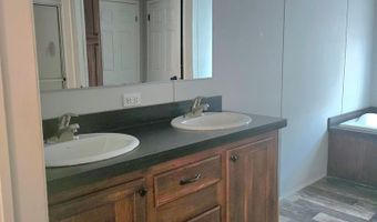 2702 Old Whigham Rd, Bainbridge, GA 39817