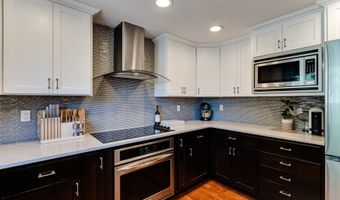 2790 32ND St, Springfield, OR 97477