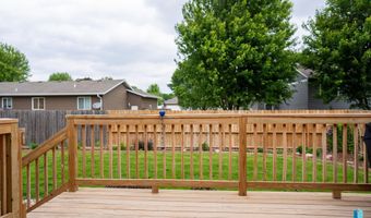 204 W Mountain Ash St, Brandon, SD 57005