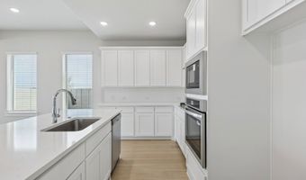 733 Lyft Ln, Aledo, TX 76008