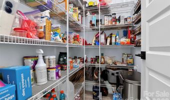 3039 Palm Ave, Charlotte, NC 28205