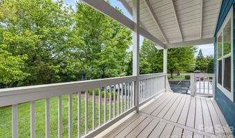 2 Cottage Cove Ln, Asheville, NC 28803