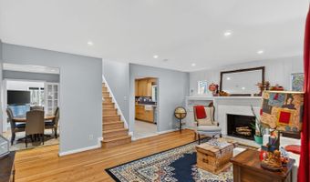 6282 15TH Rd N, Arlington, VA 22205