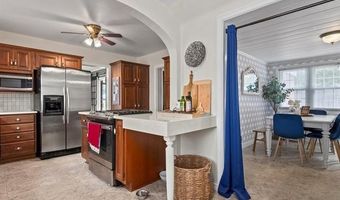 1629 Dewey Ave, Bartlesville, OK 74003