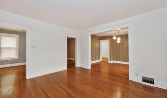 386 Division St, Amsterdam, NY 12010