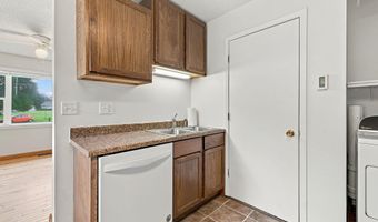 309 Colorado Cir, Ames, IA 50014
