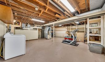 27 Lynn Lea St, Amherst, NY 14221