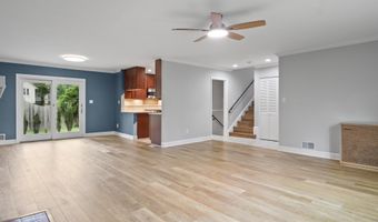 8323 BLOWING ROCK Rd, Alexandria, VA 22309