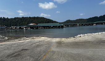 Speck Road, Albany, KY 42602