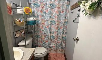 75 Sunset Shrs, McAlester, OK 74501