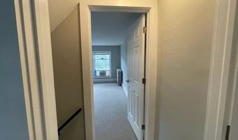 802 E ELM St, Conshohocken, PA 19428