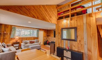37 Pegwood Hill Rd, Campton, NH 03223