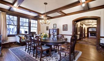 2 Harrison Ave, Newport, RI 02840