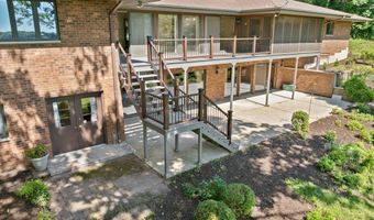 39081 N Sheridan Rd, Antioch, IL 60002