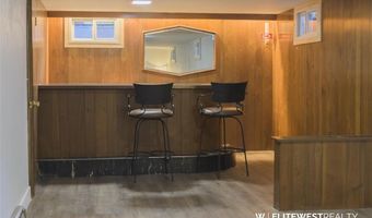 2513 Newton Ave, Cody, WY 82414