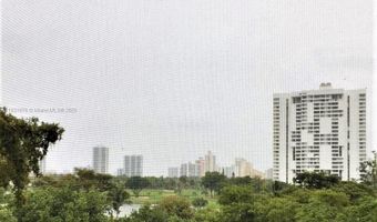 3475 N Country Club Dr 507, Aventura, FL 33180
