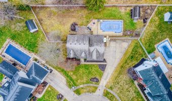107 Keswick Ct, Amherst, OH 44001