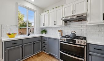 12 Britt Ct, Alameda, CA 94502