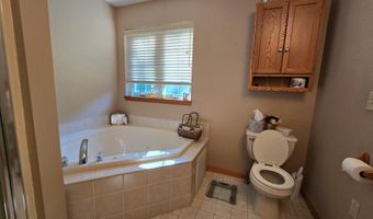 71 Meckesville Rd, Albrightsville, PA 18210