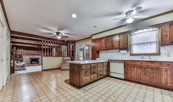 4445 Moon Sta, Acworth, GA 30101
