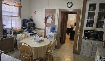 12 Frederick St, Belleville, NJ 07109