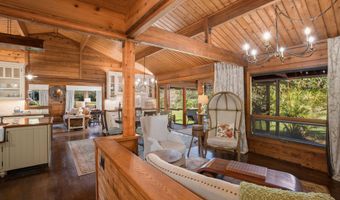 30 Mamao Pl, Haiku, HI 96708