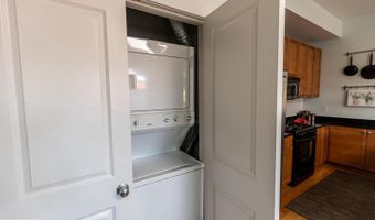 1240 4TH St NW 300, Washington, DC 20001