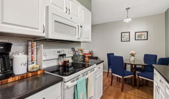 2711 S WALTER REED Dr S #A, Arlington, VA 22206