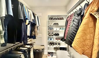 225 Hoyt St, Darien, CT 06820