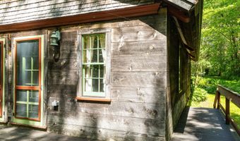 94 Cold Pond Rd, Acworth, NH 03601